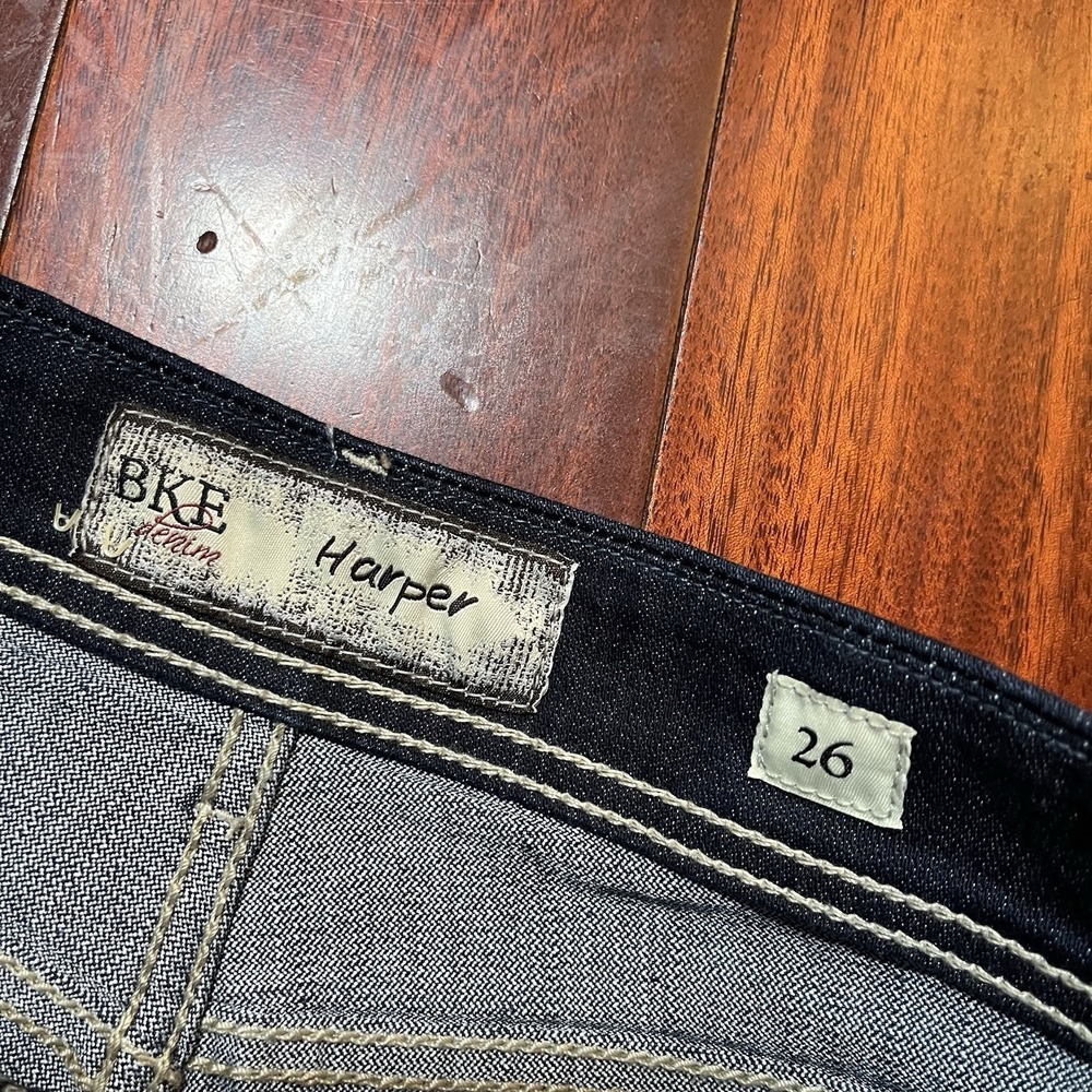 BKE Shorts Womens 26 28 5" Inseam Blue Dark Wash Whiskering Grunge Harper Street - Picture 3 of 9